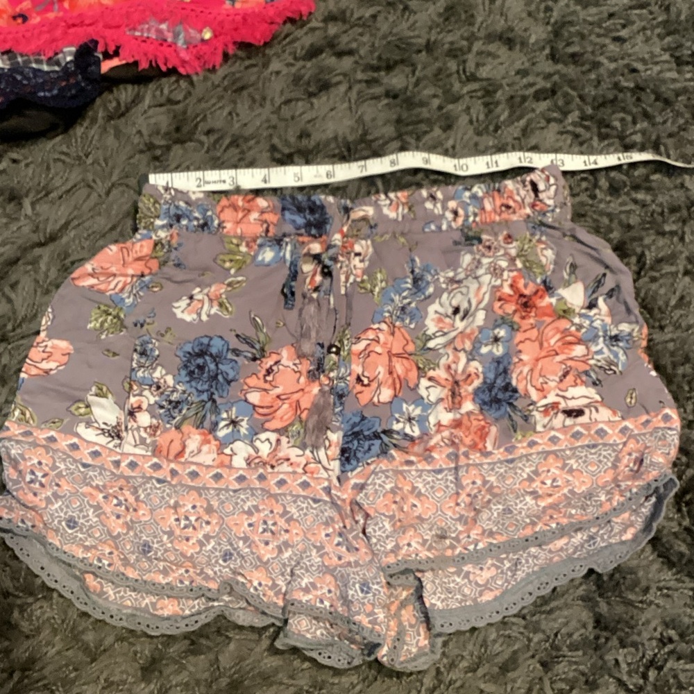 Angie Floral lounge Shorts